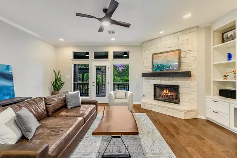 10901 Tornasol Lane Austin TX 78739