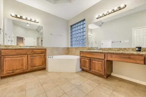 10901 Tornasol Lane Austin TX 78739