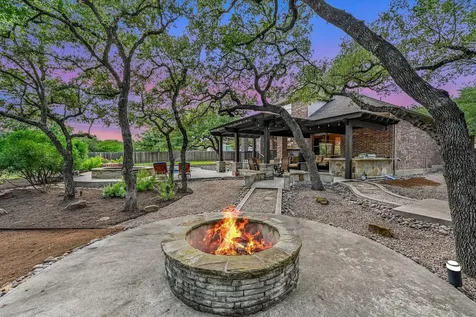 10901 Tornasol Lane Austin TX 78739