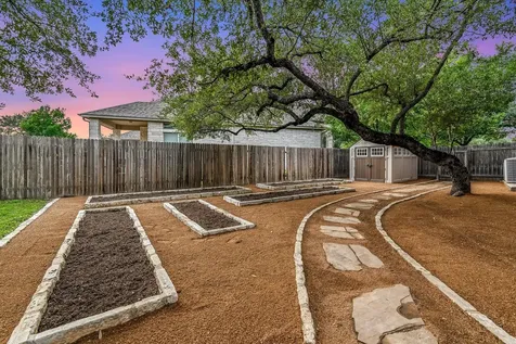 10901 Tornasol Lane Austin TX 78739
