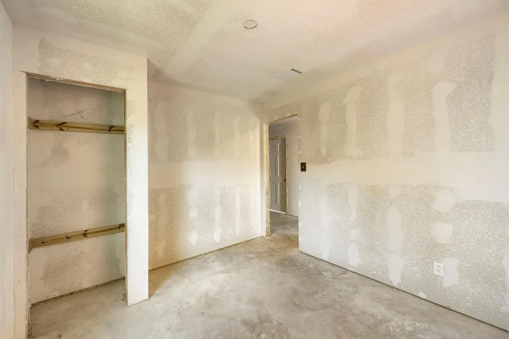 2705 Cory Lane Spicewood TX 78669