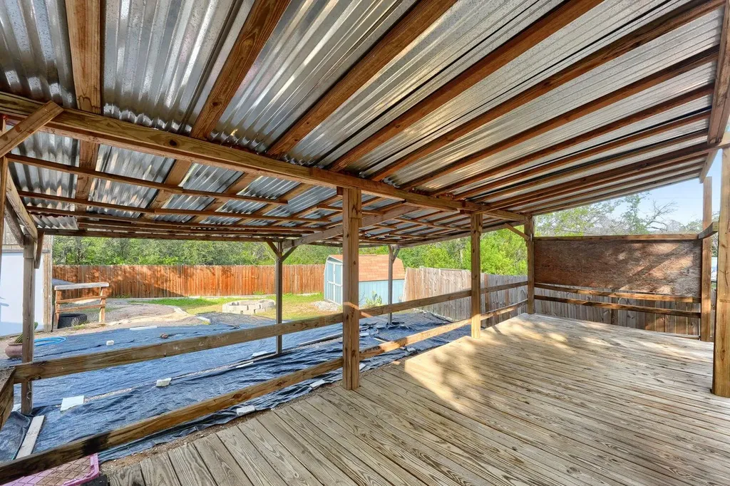 2705 Cory Lane Spicewood TX 78669