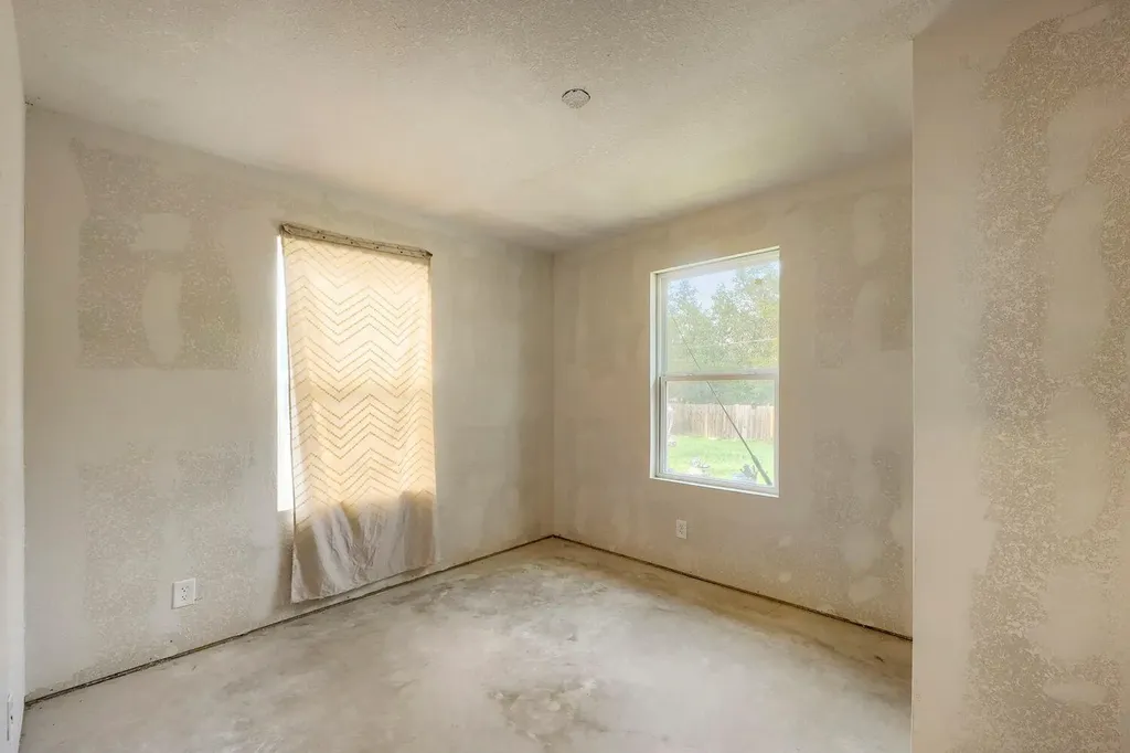 2705 Cory Lane Spicewood TX 78669