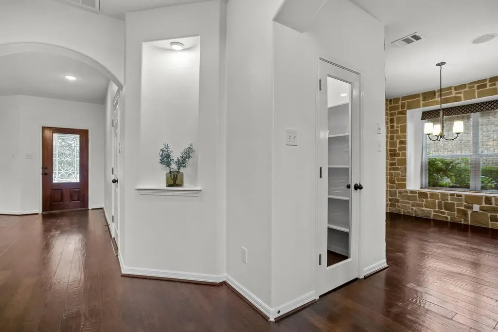 245 Razzmatazz Trail Buda TX 78610