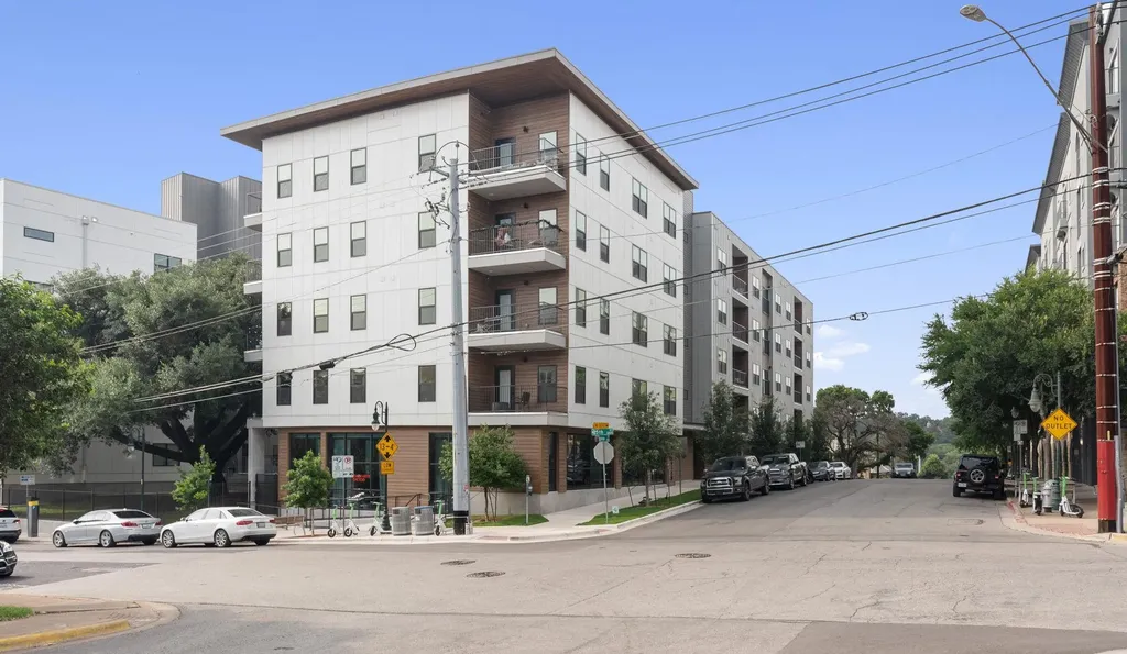 2500 Longview Street Austin TX 78705