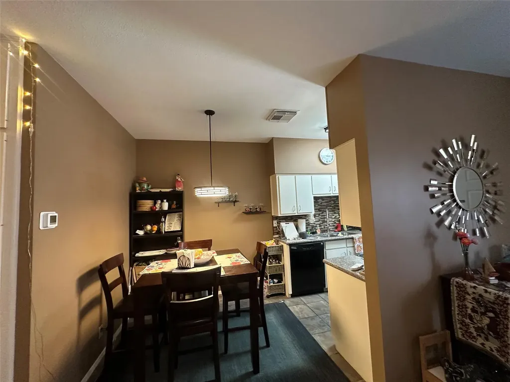 106 E 30th Street Austin TX 78705