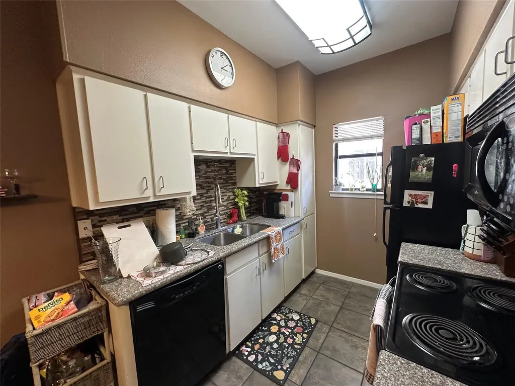 106 E 30th Street Austin TX 78705