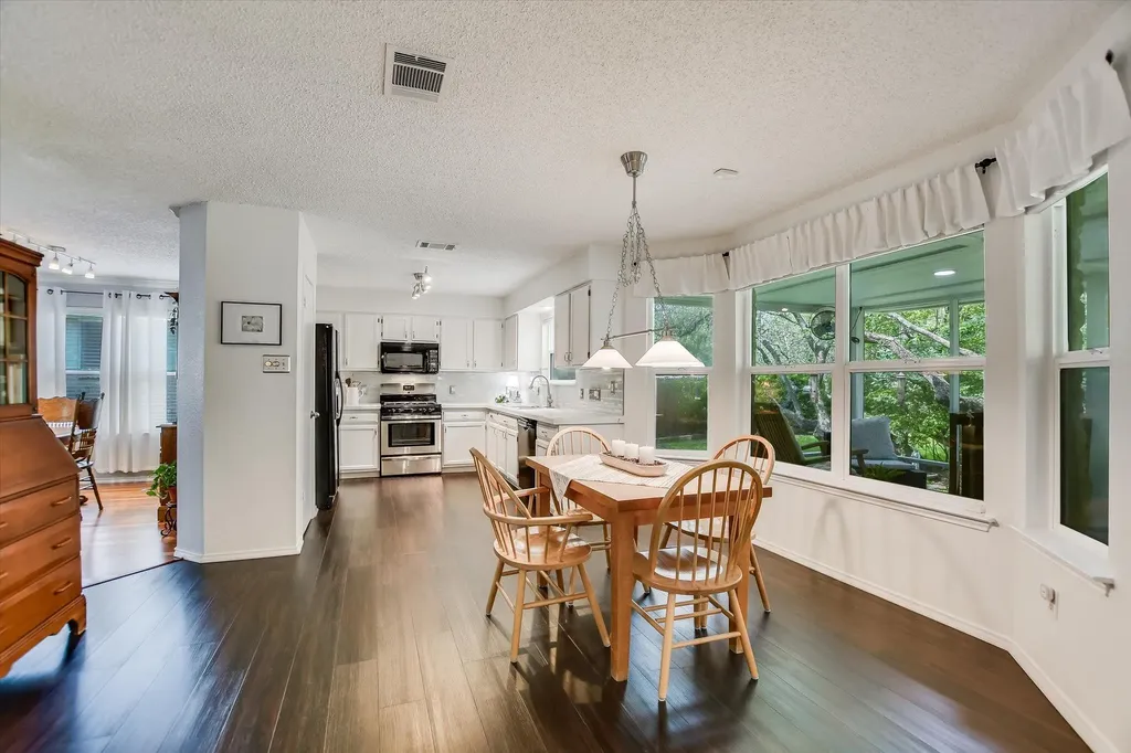 13216 Humphrey Drive Austin TX 78729