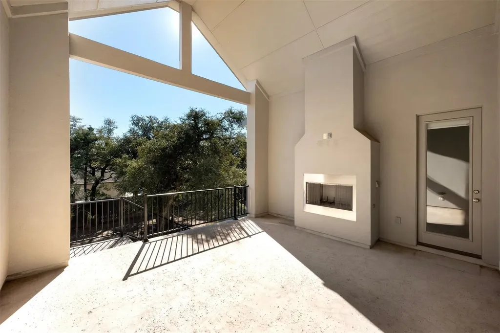 341 Bitterroot Lane Austin TX 78737