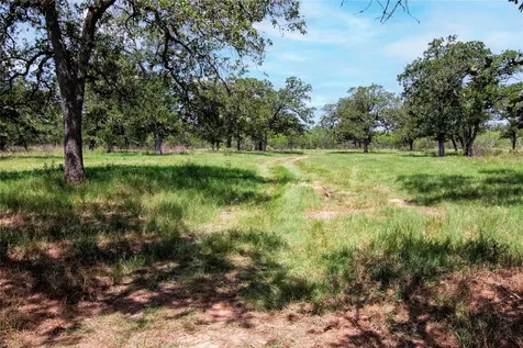 6750 Three Mile Road Flatonia TX 78941