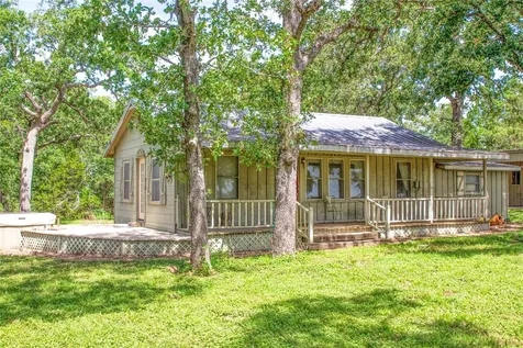 6750 Three Mile Road Flatonia TX 78941