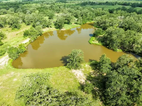 6750 Three Mile Road Flatonia TX 78941