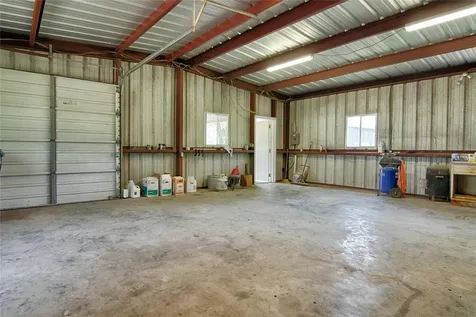 6750 Three Mile Road Flatonia TX 78941