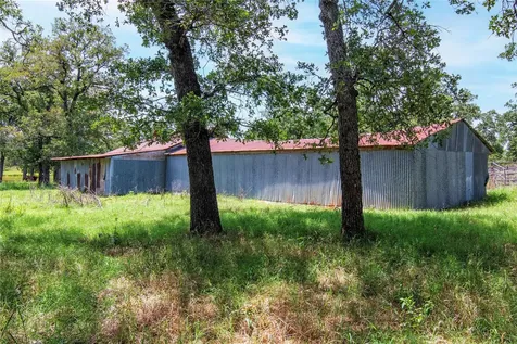 6750 Three Mile Road Flatonia TX 78941