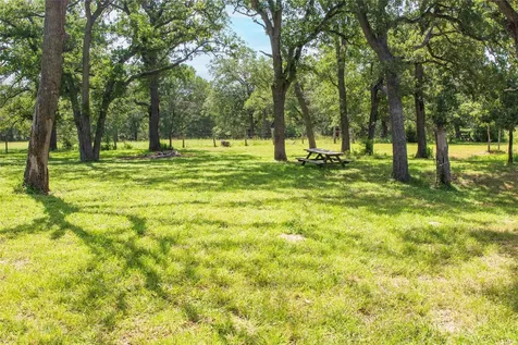 6750 Three Mile Road Flatonia TX 78941