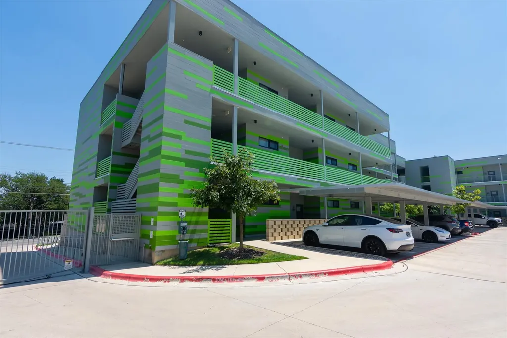 4004 Banister Lane Austin TX 78704