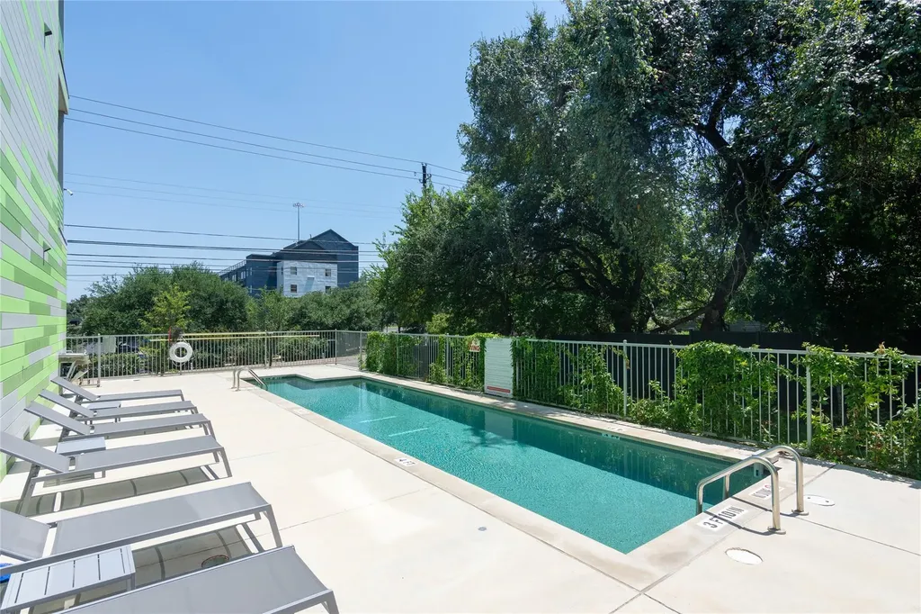 4004 Banister Lane Austin TX 78704