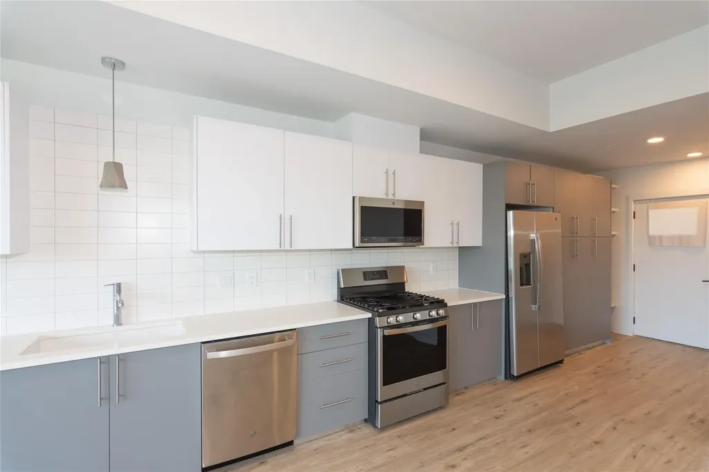 4004 Banister Lane Austin TX 78704