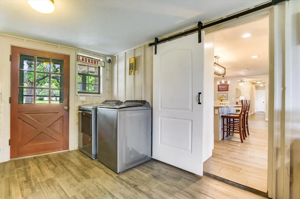433 Paseo De Vaca Marble Falls TX 78654