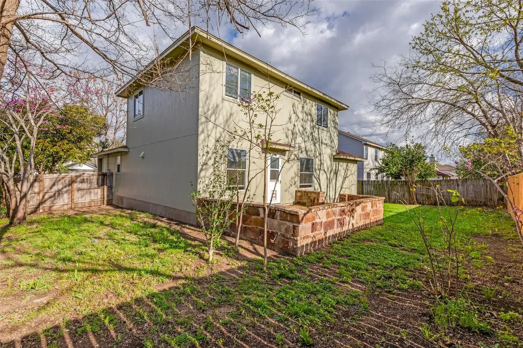 109 Orange Tree Lane Georgetown TX 78626