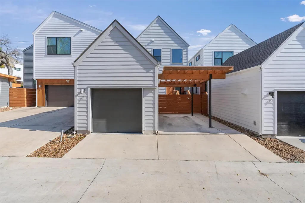 4020 Airport Boulevard Austin TX 78722