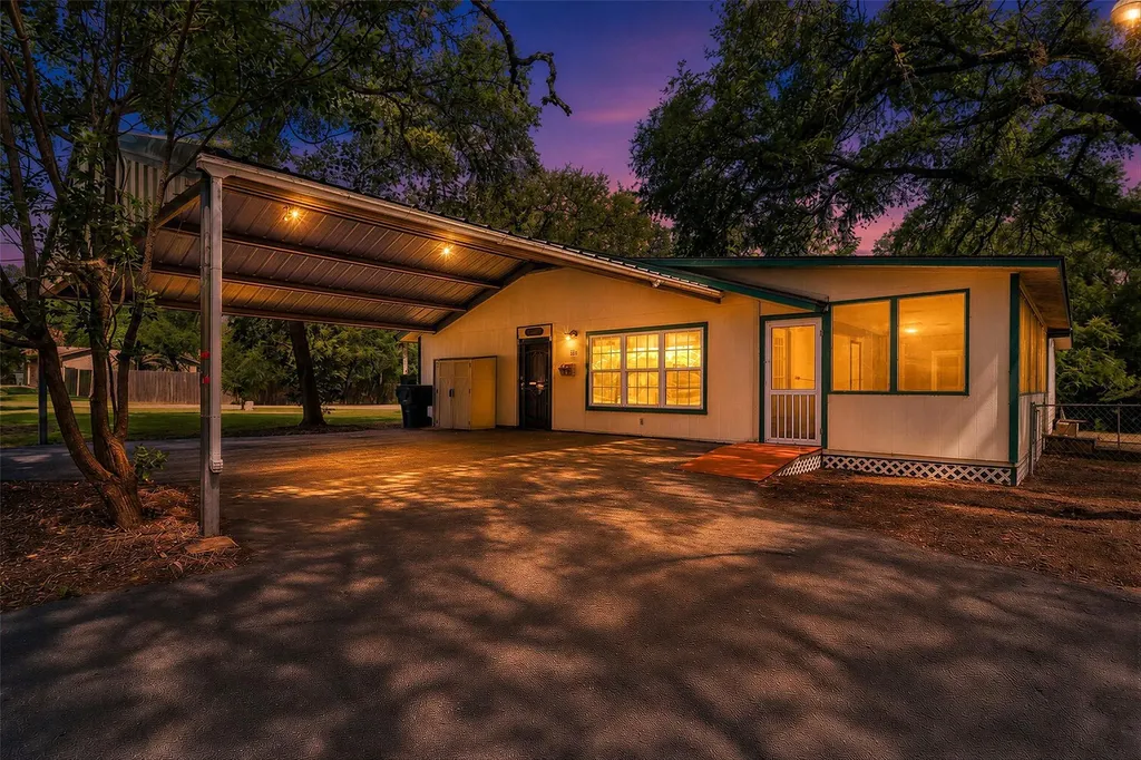 12715 Crystal Creek Drive Buda TX 78610