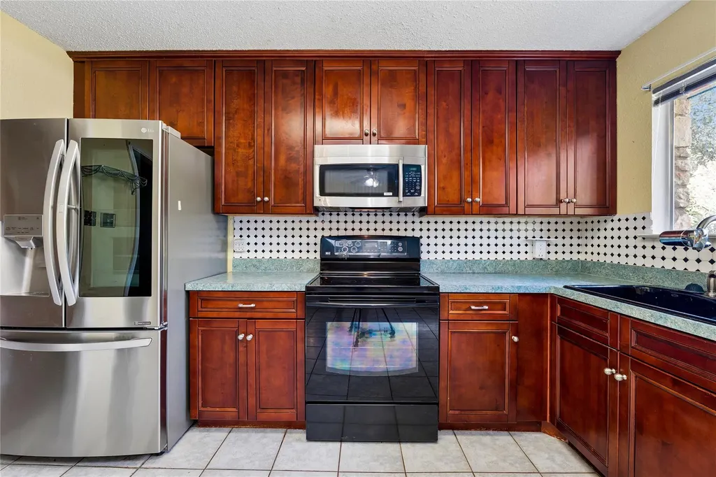 12715 Crystal Creek Drive Buda TX 78610
