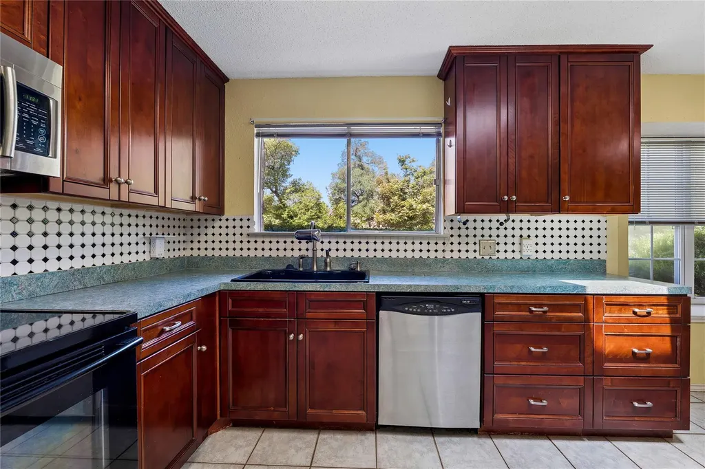 12715 Crystal Creek Drive Buda TX 78610