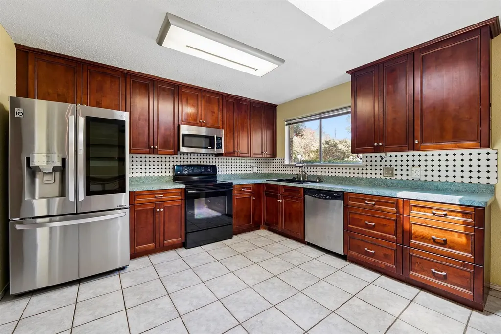 12715 Crystal Creek Drive Buda TX 78610