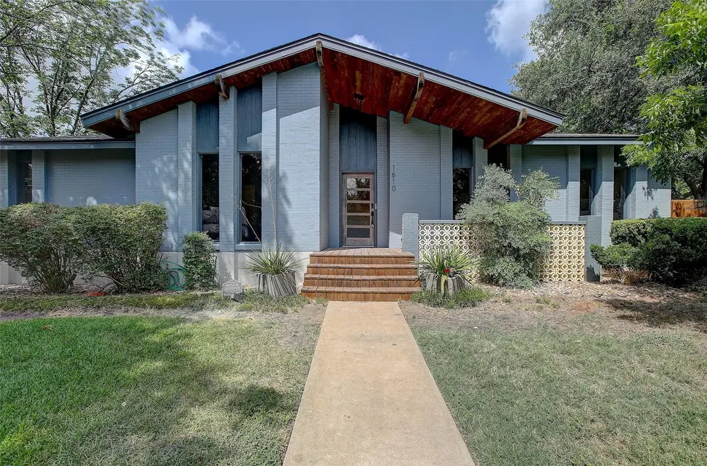 1610 Pecan Street Georgetown TX 78626
