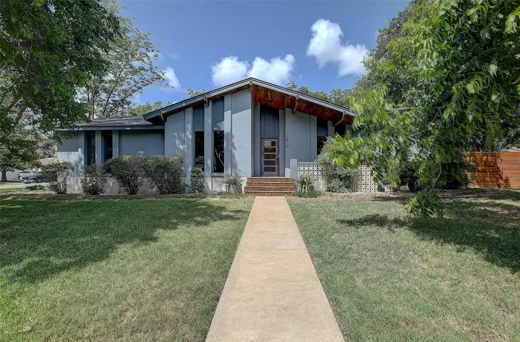 1610 Pecan Street Georgetown TX 78626