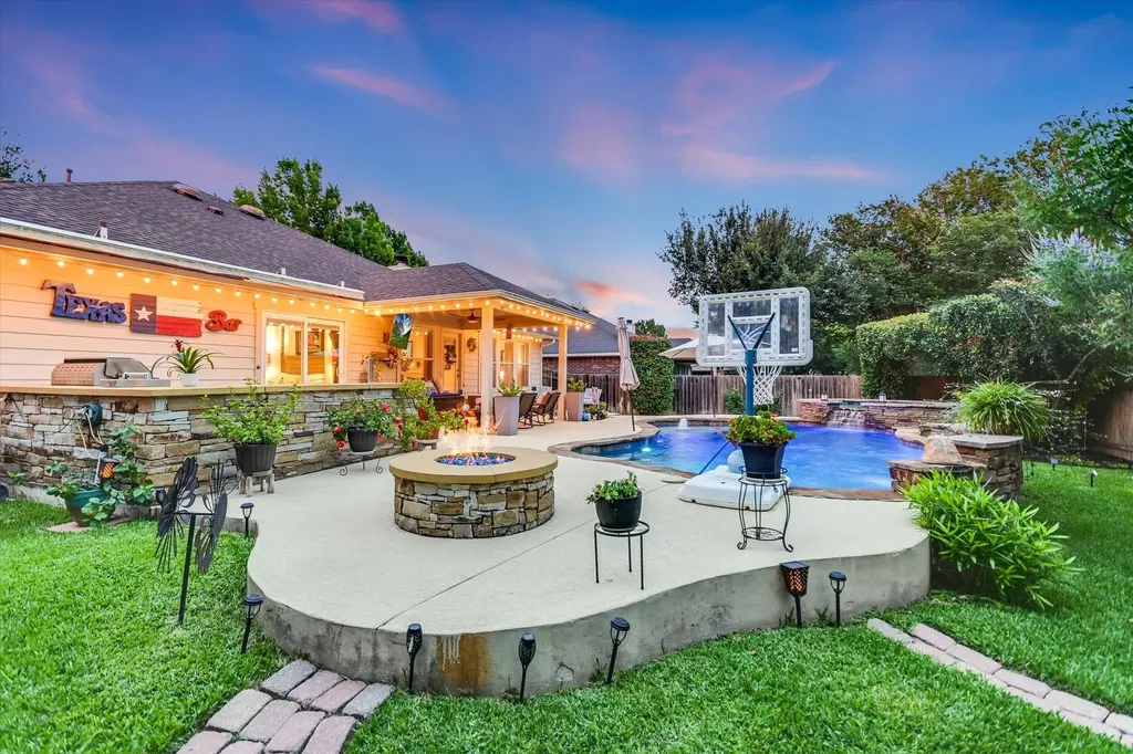 1405 Firebush Drive Pflugerville TX 78660