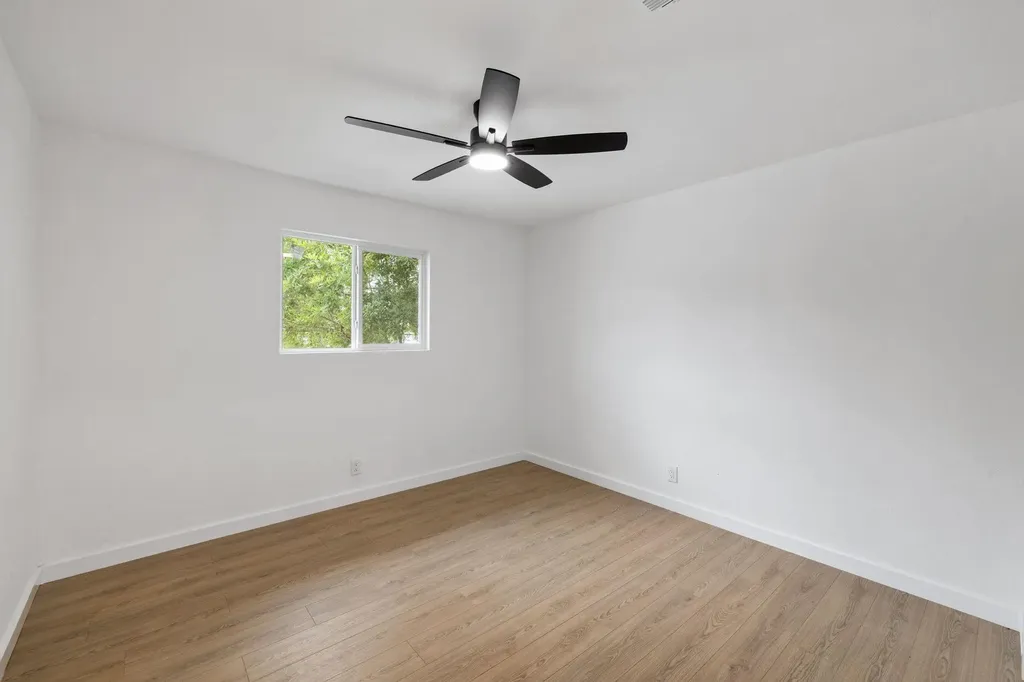 4908 Hawk Cove Austin TX 78745