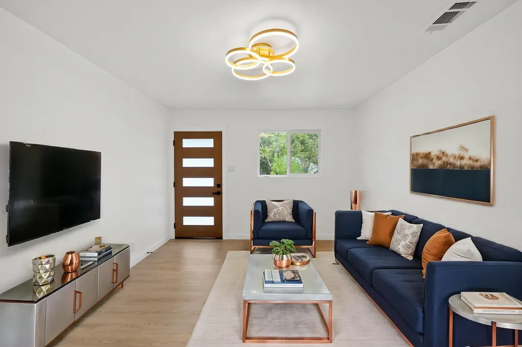 4908 Hawk Cove Austin TX 78745