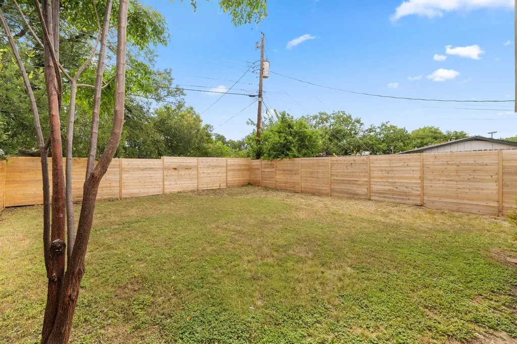 4908 Hawk Cove Austin TX 78745