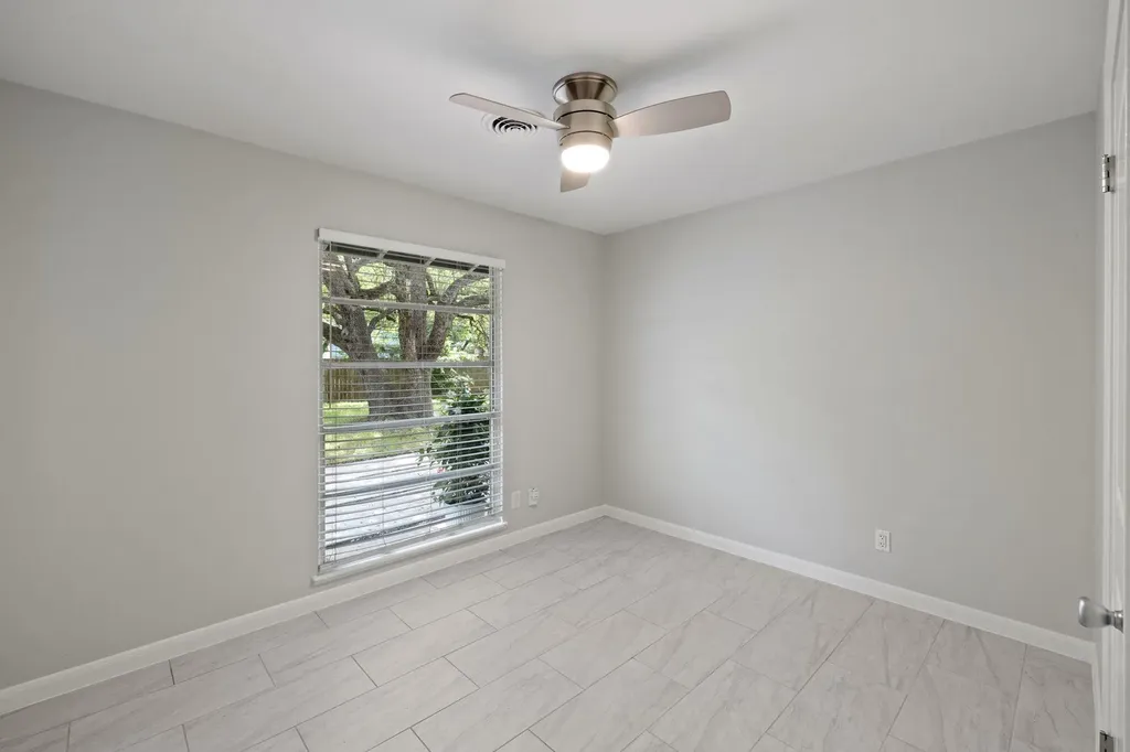 2015 Fair Oaks Drive Austin TX 78745