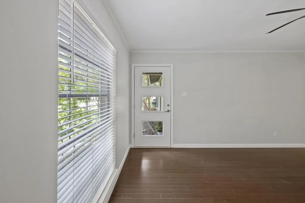 2015 Fair Oaks Drive Austin TX 78745