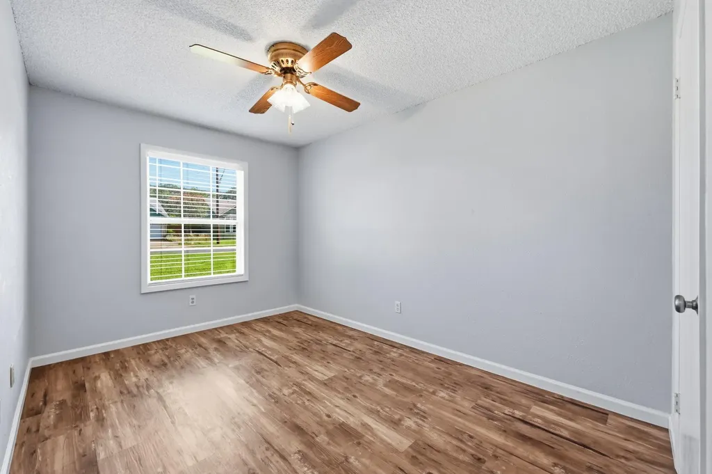 5509 Porsche Lane Austin TX 78749