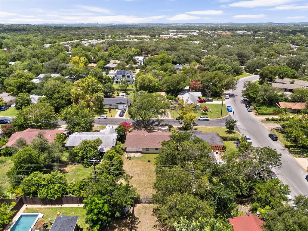 5803 Eureka Drive Austin TX 78745