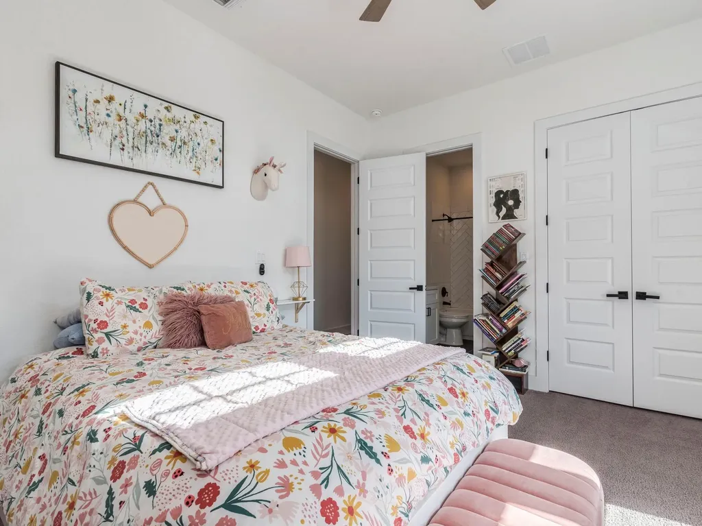 147 Hope Street Kyle TX 78640
