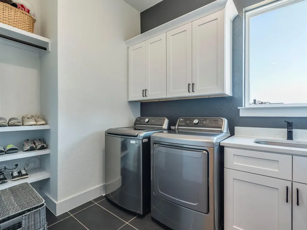 147 Hope Street Kyle TX 78640