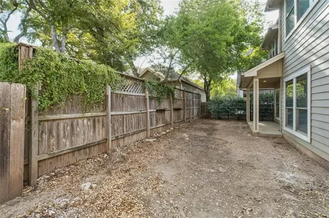 2502 W 7th Street Austin TX 78703