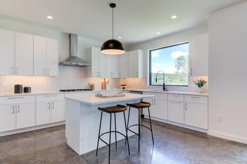 14208 Fort Smith Trail Austin TX 78734