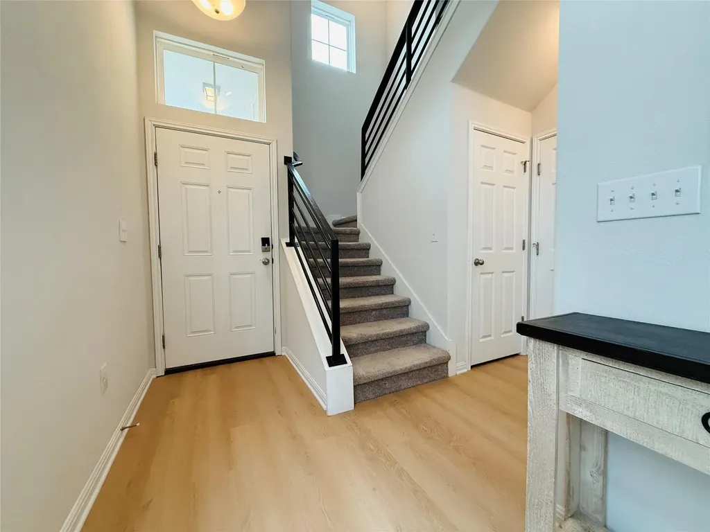 10221 Forest Grove Drive Austin TX 78747