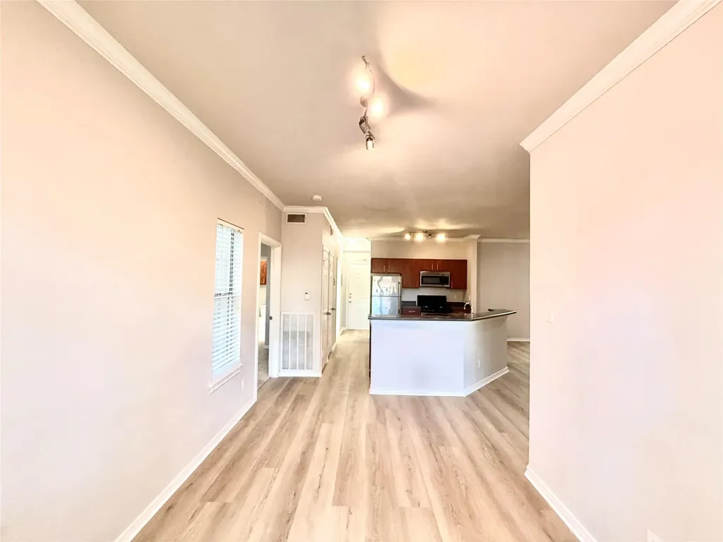 6804 N Capital Of Texas Highway Austin TX 78731