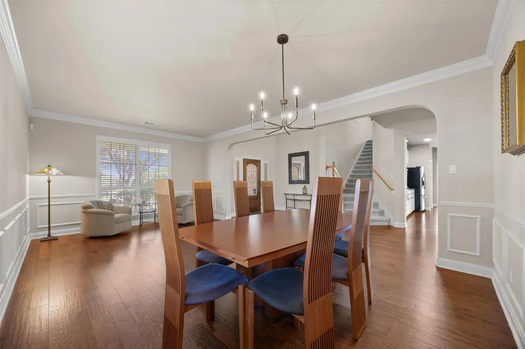 5836 Brittlyns Court Austin TX 78730