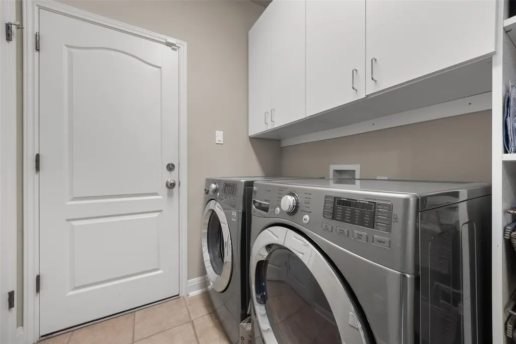 5836 Brittlyns Court Austin TX 78730