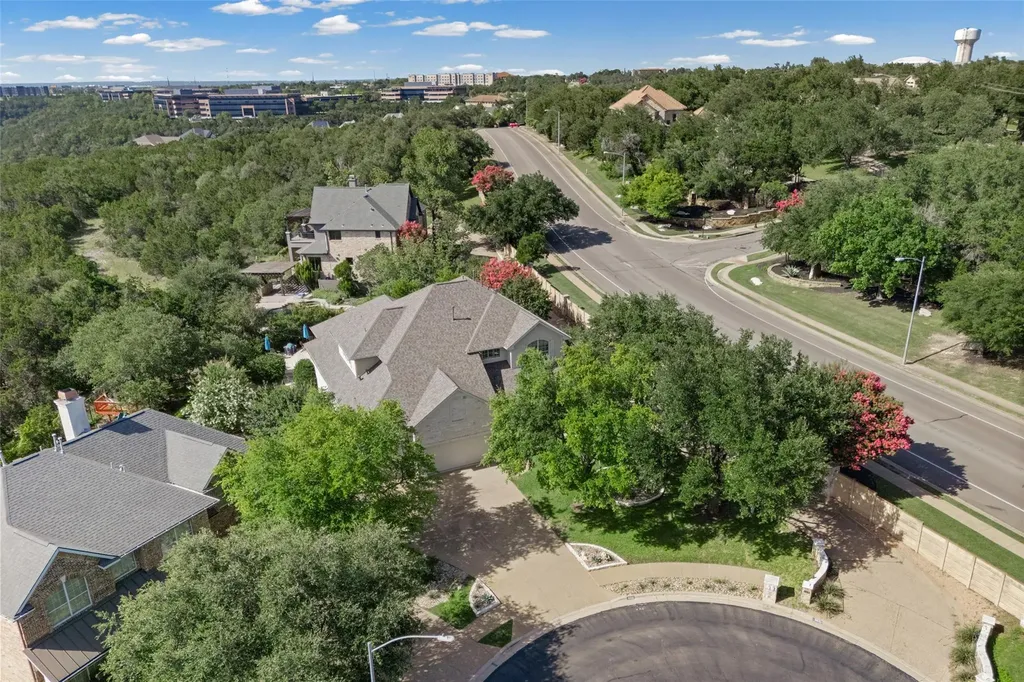 5836 Brittlyns Court Austin TX 78730