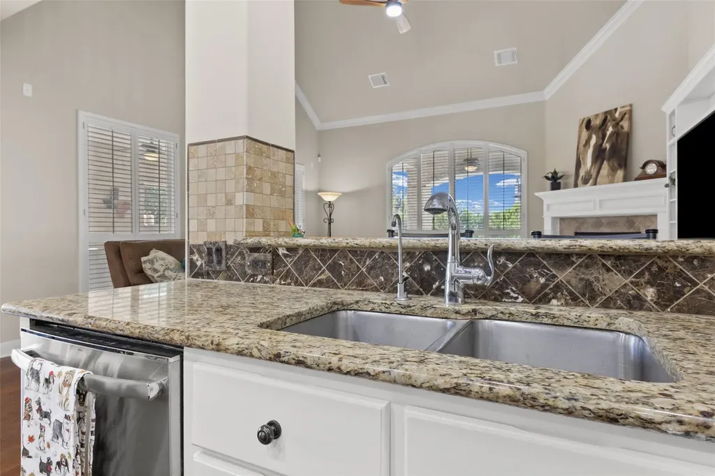 5836 Brittlyns Court Austin TX 78730