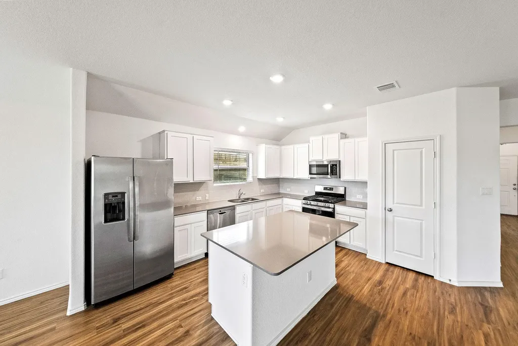 3416 Pauling Loop Round Rock TX 78665